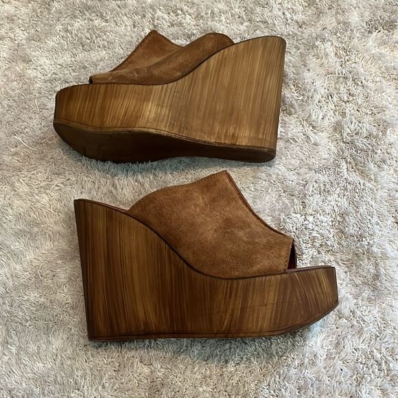 Aldo brown wedge.   Size 37. - Picture 5 of 8